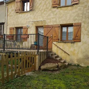  Hébergement de vacances Maison Dans Un Village Calme France
